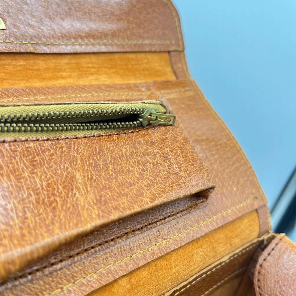 Vintage Camera Bag Brown Leather Train Luggage Small Travel Bag Gold Tone‎ Lock
